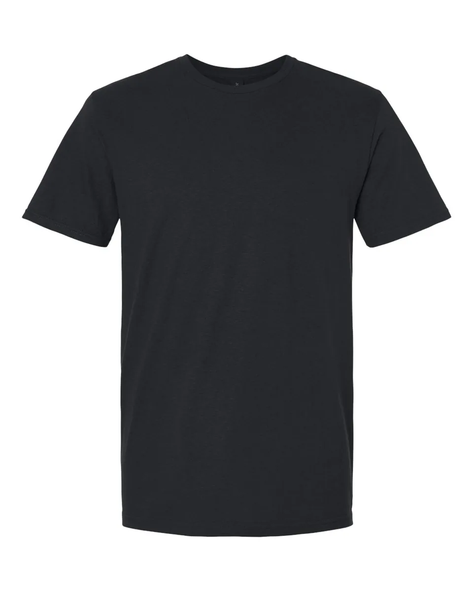 Gildan Softstyle 64000 unisex T-shirt in Black, front — blank garment with no print